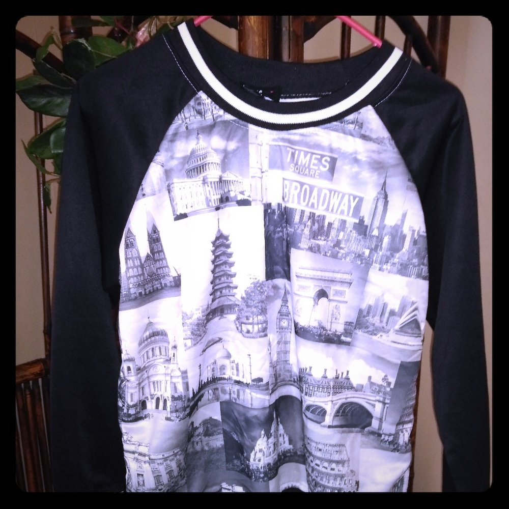 Sweat shirt